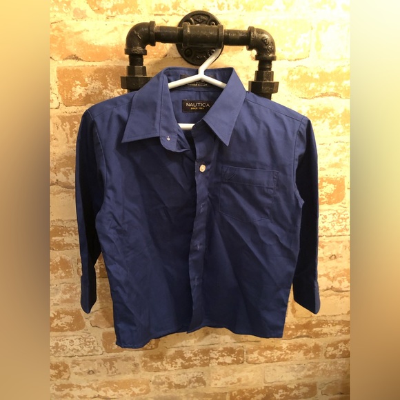 EUC Nautica Boys shirt size 4 - Picture 1 of 3
